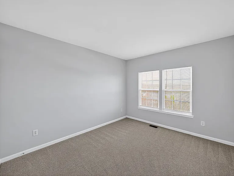 8011 Forest Ridge Dr — Photo 12