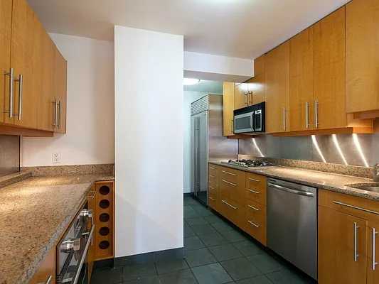 Sold by Sotheby's International Realty | media 2