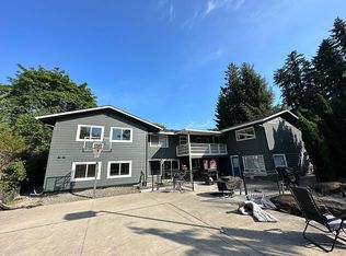 7825 SW Green Ln, Beaverton, OR 97008