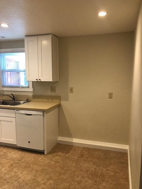 Room for a small kitchen table