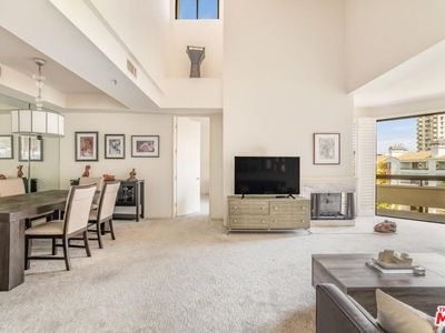 2131 Century Park Ln APT 402, Los Angeles, CA, 90067