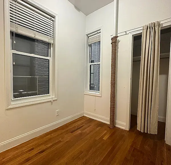 219 E 32nd St #2C — Photo 8