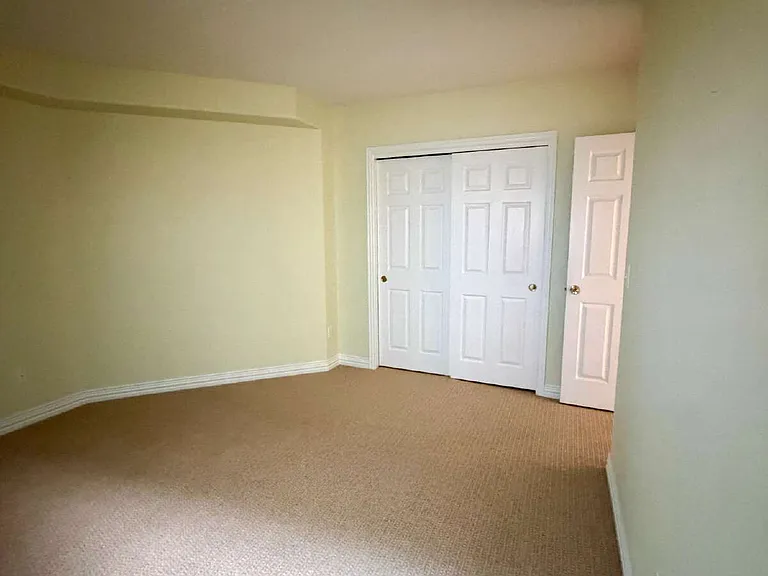 1011 S Valentia St #104 — Photo 21