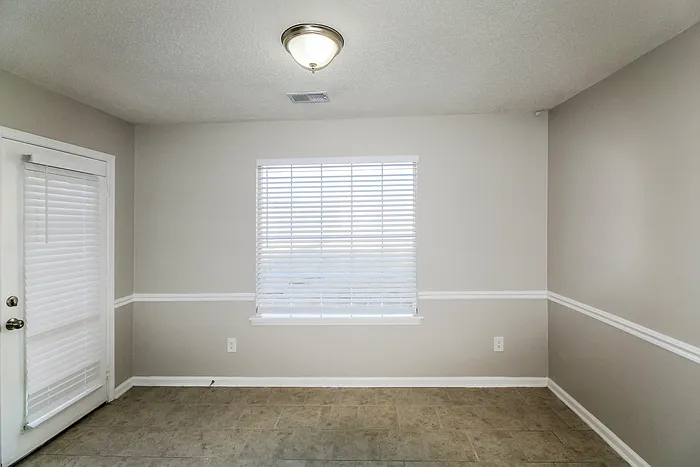 5330 Sea Horse Dr — Photo 8
