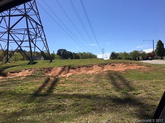 1st image of 1310 White Pond Dr