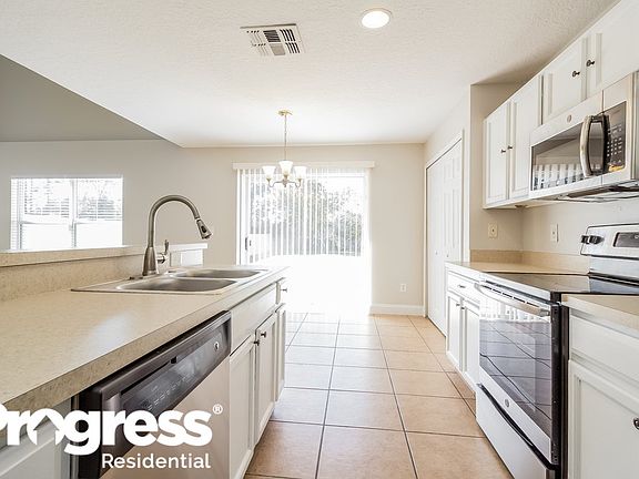5th image of 13229 Briar Forest Ct