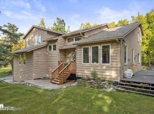 14841 Loc Loman Ln, Anchorage, AK 99516