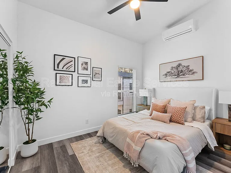 832 Desty St #9 — Photo 6