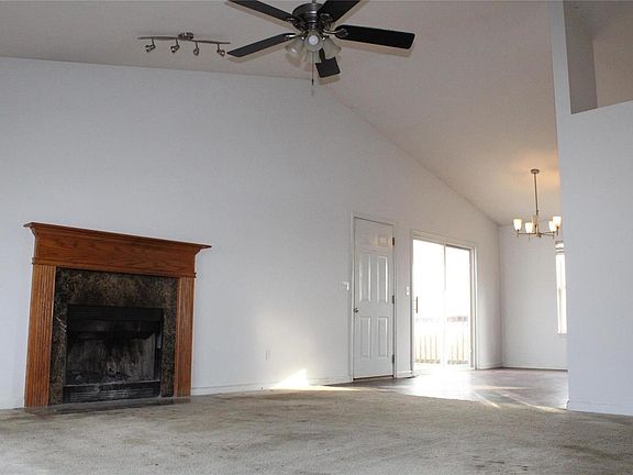 5th image of 3 Willow Valley Ct