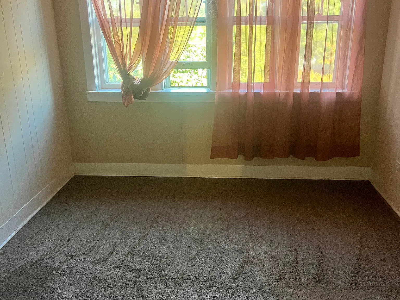 1526 N Austin Blvd — Photo 2