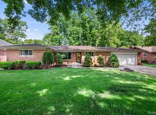 38230 Chartier St, Harrison Township, MI 48045