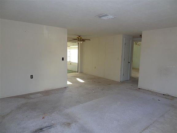 4th image of 3404 Cantrell St