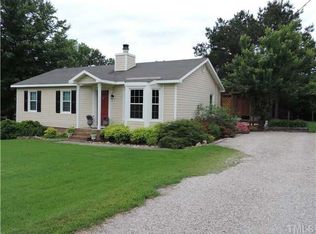 102 Meadow Run, Knightdale, NC 27545