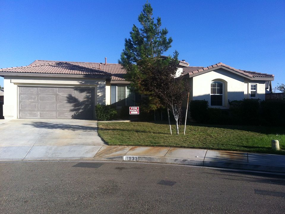1st image of 11933 Crandall Ct