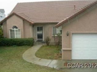 1114 Mockingbird Ln, Valley Springs, CA 95252