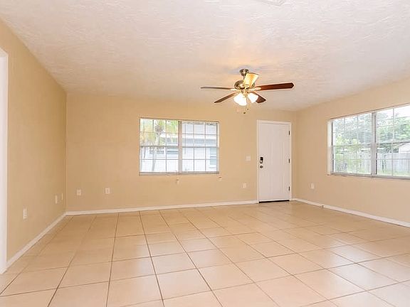 5th image of 8092 50th Ave N