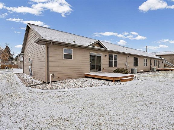 3rd image of 1811 Sugar Creek Pl