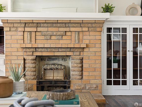 5th image of 1754 Revere Ave