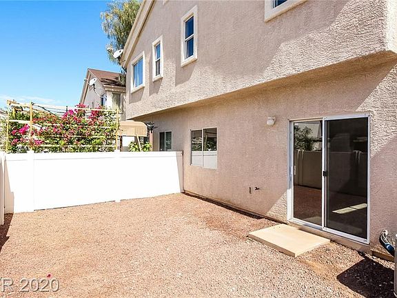 5th image of 6533 Charlie Chaplin Ave Unit 103