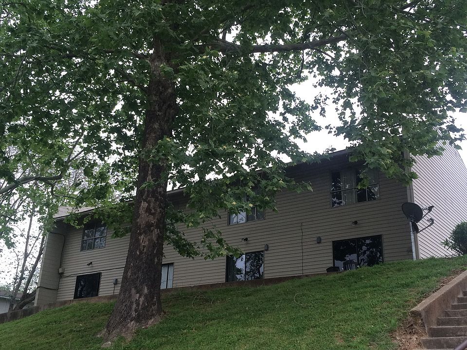 1st image of 808 Woodyard Dr APT 6