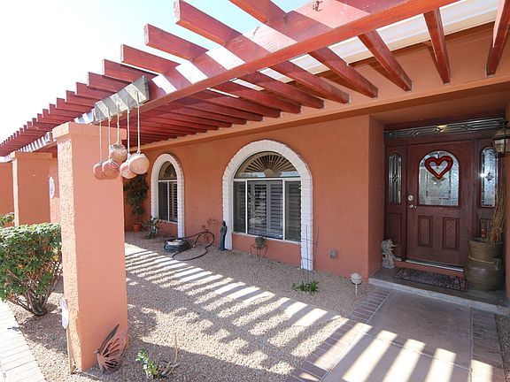 Front Trellis Walkway
