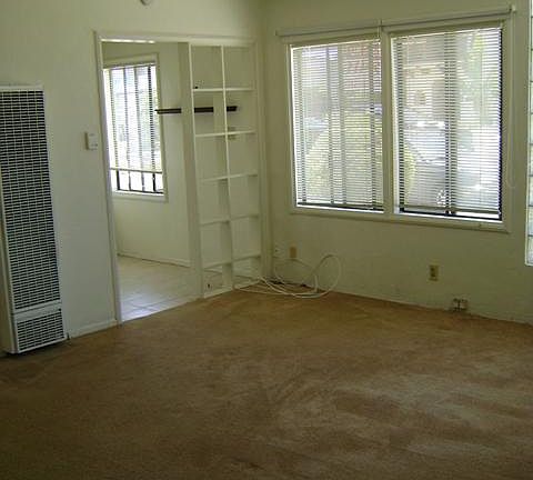 4th image of 144 Claremont Ave