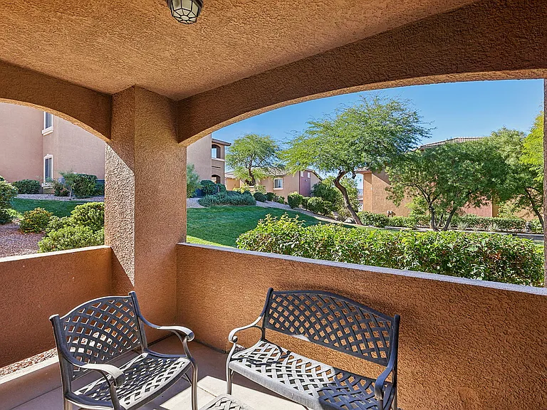 D2x2 Patio