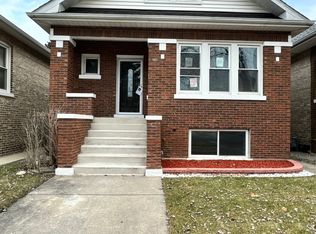 2233 Clinton Ave, Berwyn, IL 60402