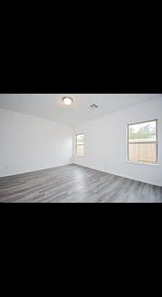 5th image of 16639 Spirit St