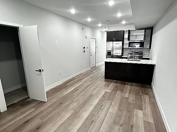 1st image of 2218 N Marshall St #B02