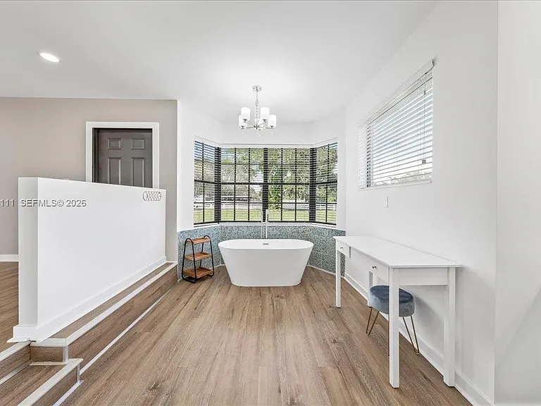7705 SW 66th St — Photo 20