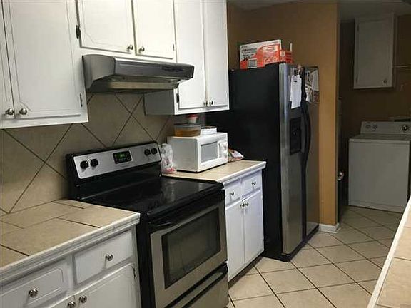 5th image of 456 West Dr