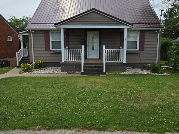 19 S Oak St, Fairchance, PA 15436