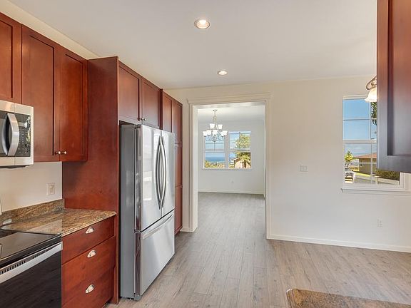 4th image of 18 Kinohi Loa St