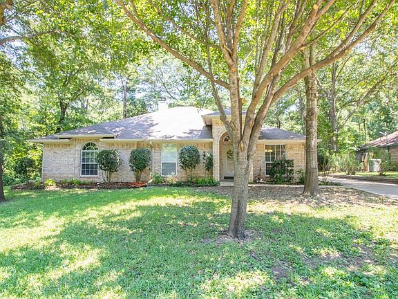 5th image of 15142 Country Acres Dr