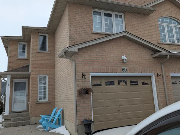 69 Jonathon Ct, Hamilton, ON L8W 0A1
