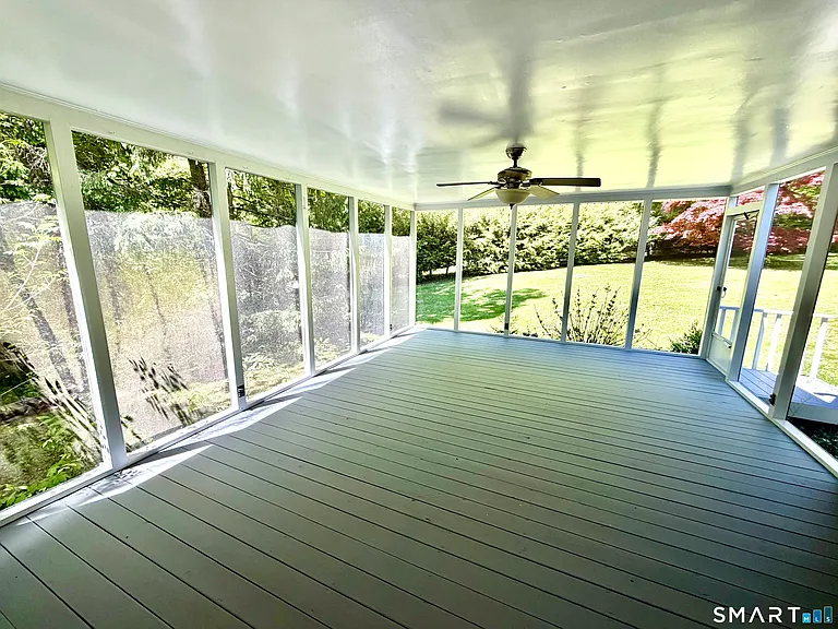 137 Florida Hill Rd — Photo 28