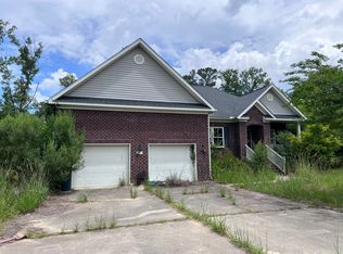 328 Gelzer Ln, Summerville, SC 29486