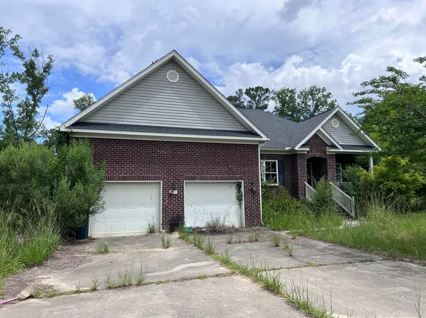 328 Gelzer Ln, Summerville, SC 29486