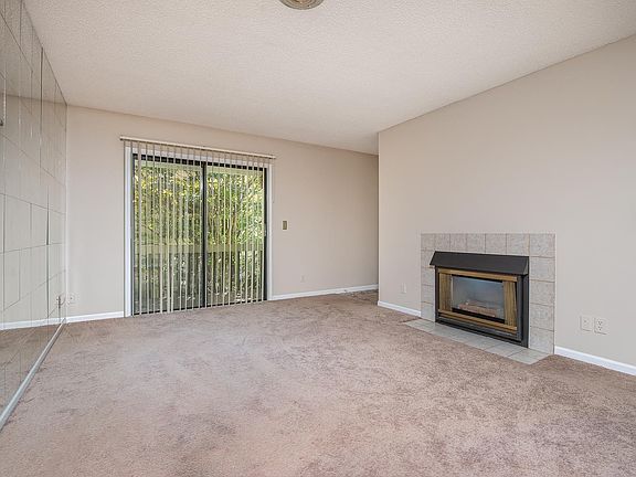 4th image of 110 Heywood Rd APT 2D