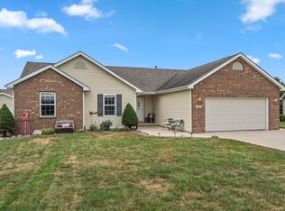 1742 Elderberry Cir SE, Demotte, IN 46310