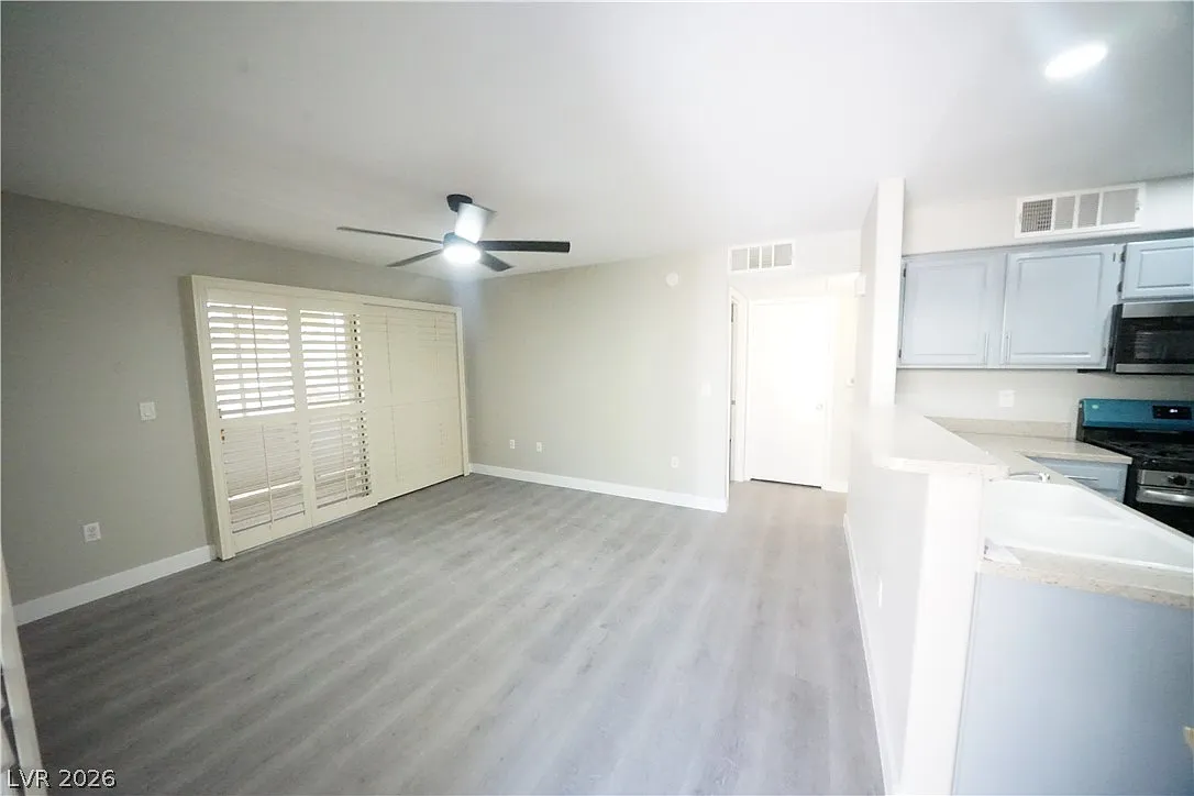 1 bed, 1.0 bath, 695 sqft, $1,095 — Photo 4