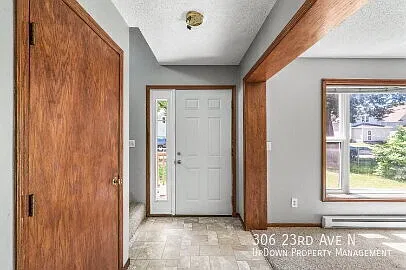 "Spacious 6-Bedroom Gem with 2 Full Baths i N. Minneapolis Cobbs Neighborhood 1876 Sq. Ft. of Com... — Photo 4