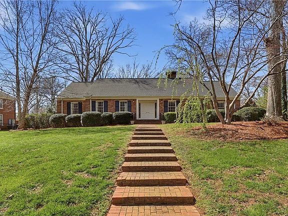 2nd image of 698 Lichfield Rd