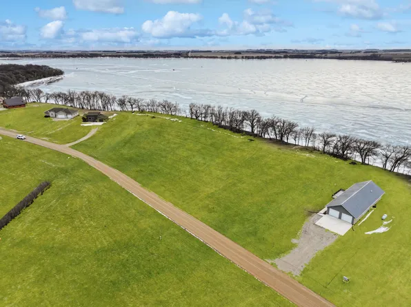 28 Jayvee Ln, Garvin, MN 56132