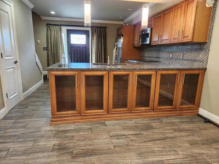 1085 Holly Dr #2 — Photo 9