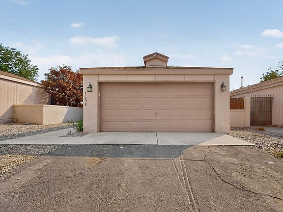 3rd image of 1598 Perma Dr NE