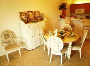 6955 S Riverwood Blvd UNIT 108, Franklin, WI 53132