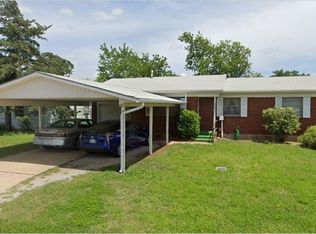 934 SW 37th St, Lawton, OK 73505