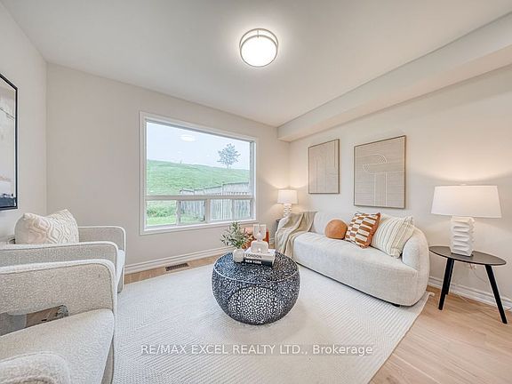 2nd image of 561 Caboto Trl